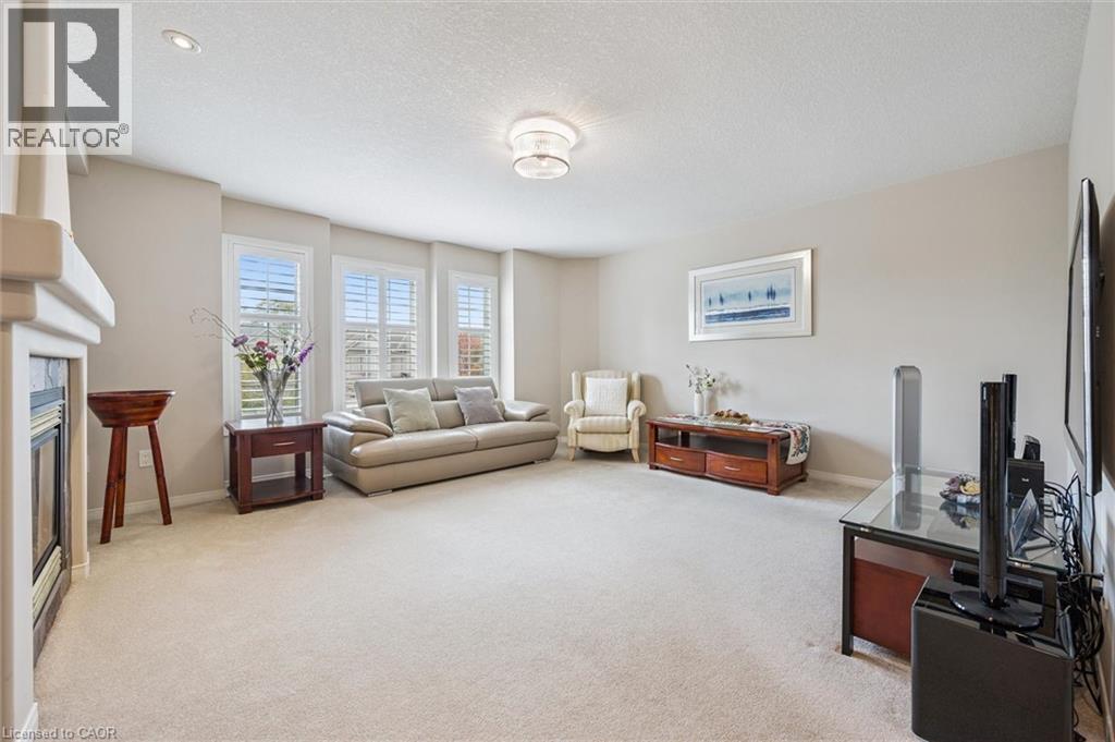 354 Dearborn Boulevard, Waterloo, Ontario  N2J 4Y9 - Photo 8 - 40777031
