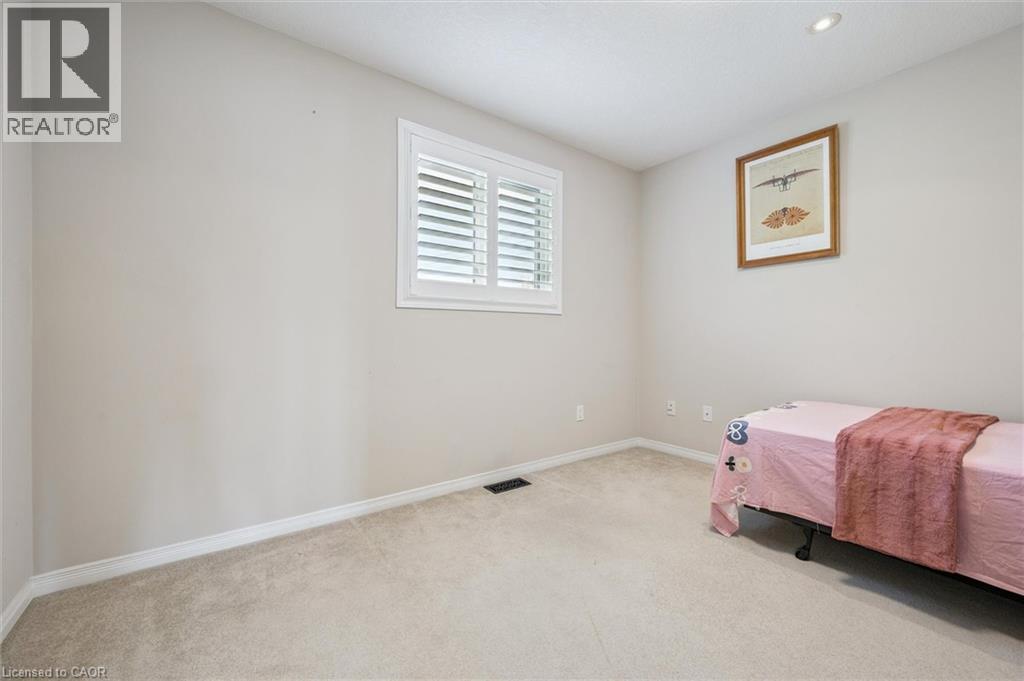 354 Dearborn Boulevard, Waterloo, Ontario  N2J 4Y9 - Photo 28 - 40777031