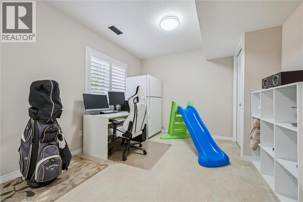 354 Dearborn Boulevard, Waterloo, Ontario  N2J 4Y9 - Photo 32 - 40777031