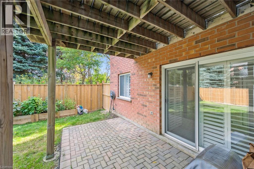 354 Dearborn Boulevard, Waterloo, Ontario  N2J 4Y9 - Photo 37 - 40777031