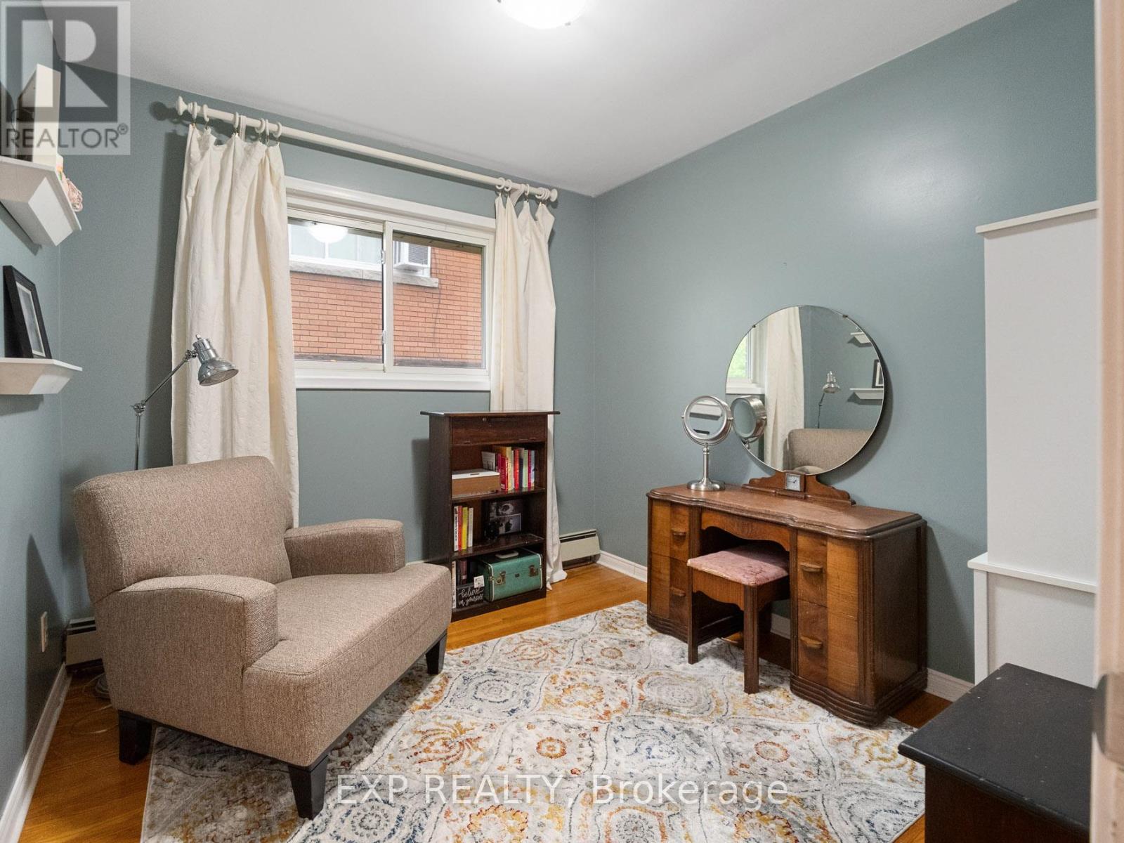6570 Sherwood Road, Niagara Falls, Ontario  L2E 5M4 - Photo 16 - X12454109