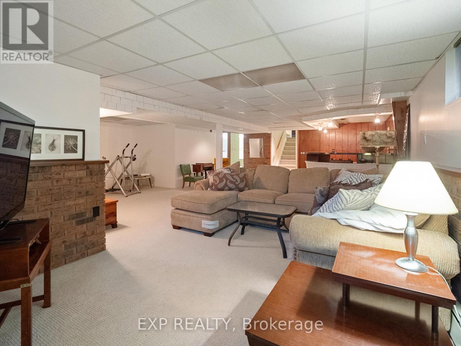 6570 Sherwood Road, Niagara Falls, Ontario  L2E 5M4 - Photo 24 - X12454109