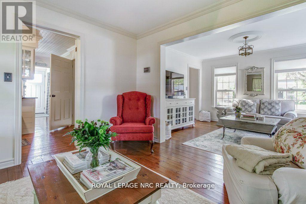 20 Dumfries Street, Niagara-On-The-Lake, Ontario  L0S 1J0 - Photo 10 - X12454110