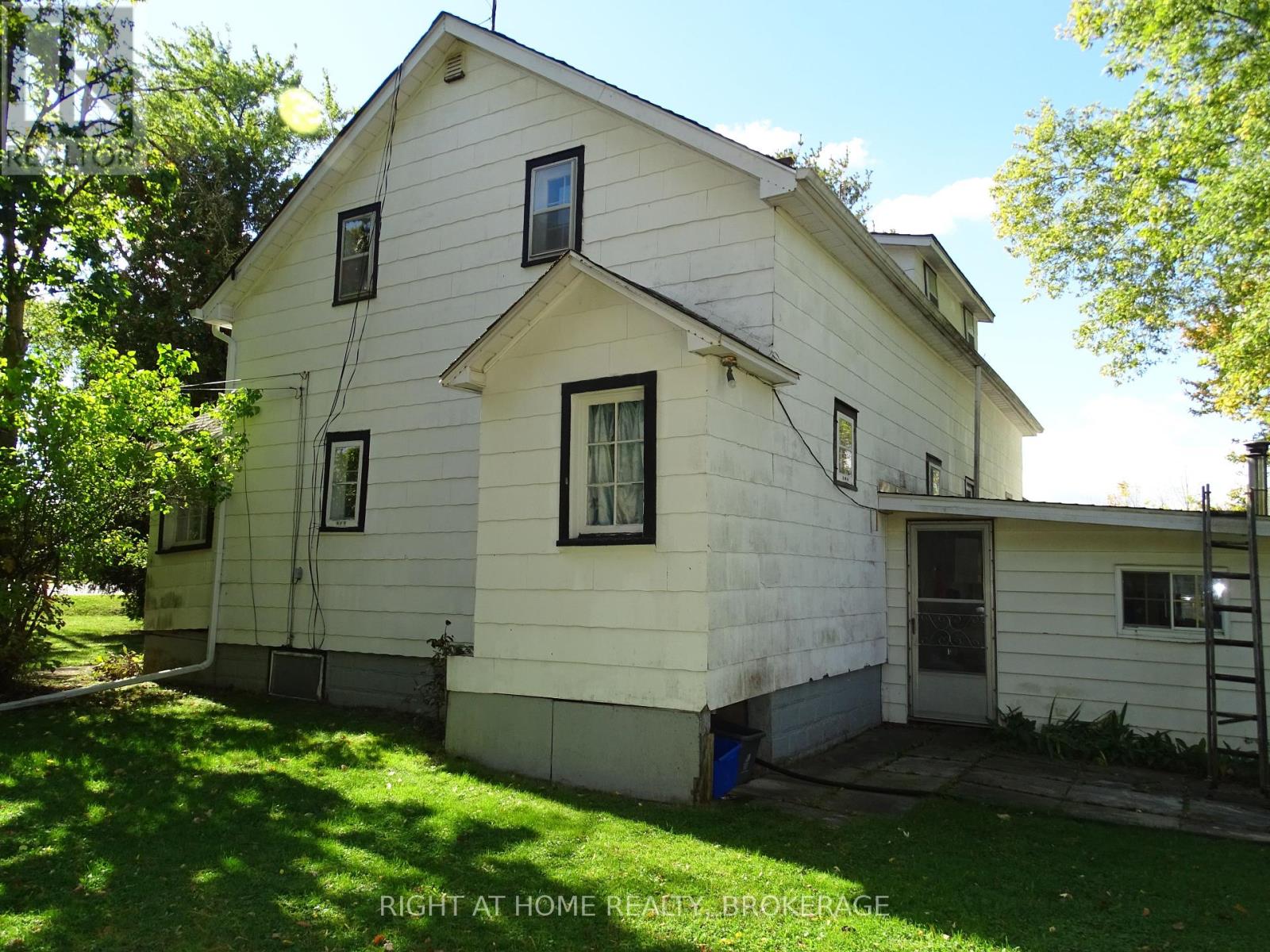 72 Bridge Street W, Thorold, Ontario  L0S 1K0 - Photo 16 - X12454177