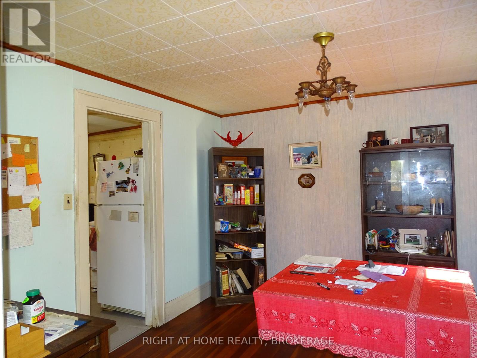 72 Bridge Street W, Thorold, Ontario  L0S 1K0 - Photo 18 - X12454177