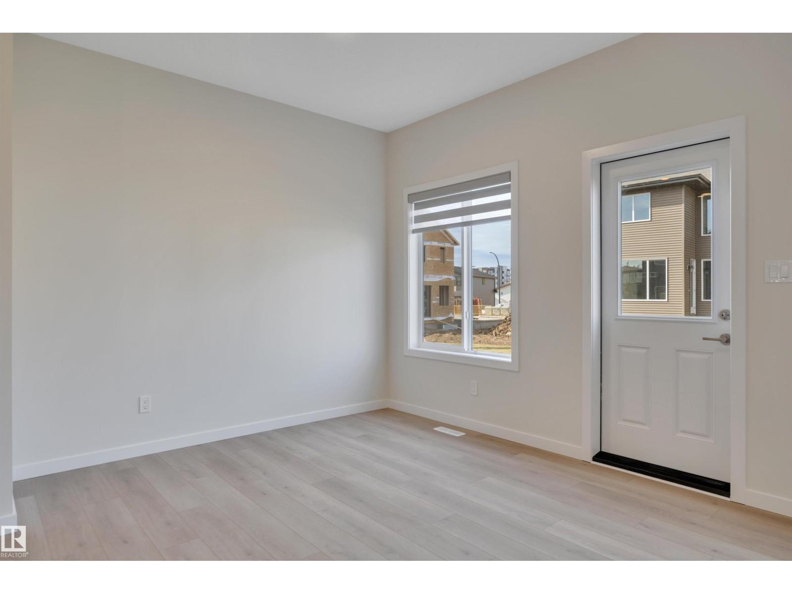 9104 Elves Lo Nw, Edmonton, Alberta  T6M 3G2 - Photo 17 - E4452307