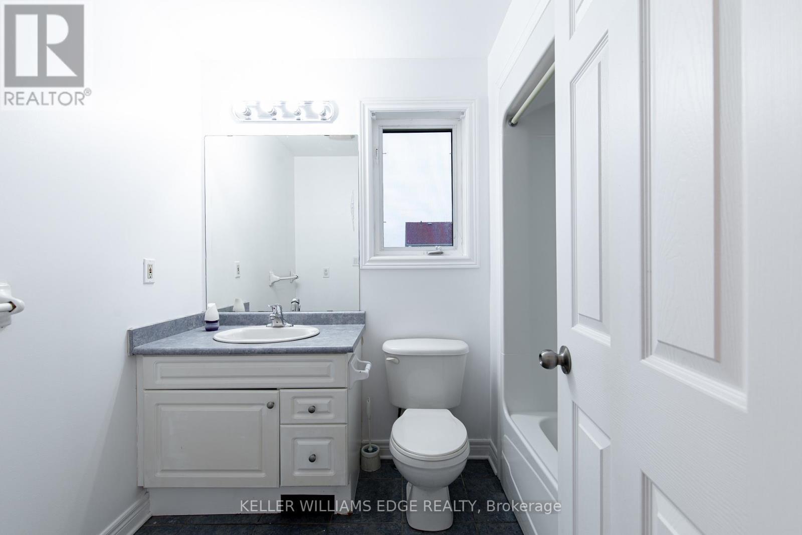 Room 3 - 119 Summers Drive, Thorold, Ontario  L2V 5C7 - Photo 20 - X12453944