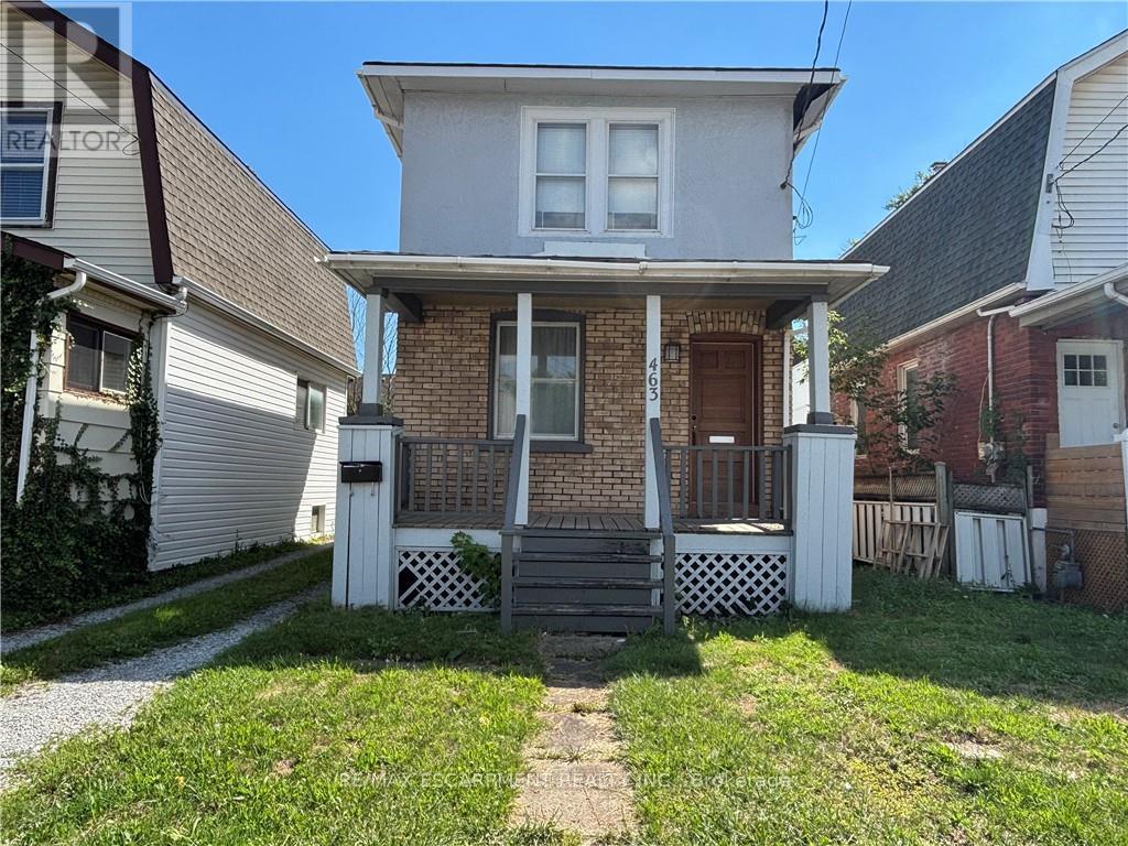 463 East Main Street, Welland, Ontario  L3B 3X7 - Photo 2 - X12453972