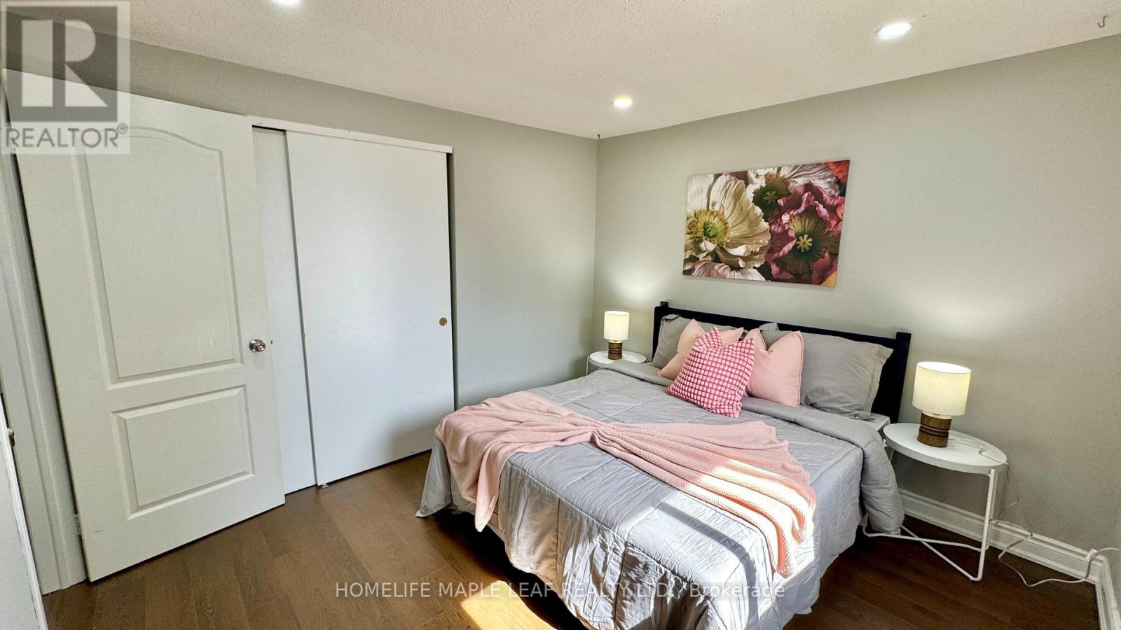 42 Newbury Drive, Kitchener, Ontario  N2N 2X6 - Photo 27 - X12453973