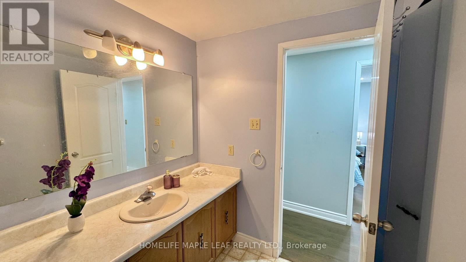 42 Newbury Drive, Kitchener, Ontario  N2N 2X6 - Photo 29 - X12453973