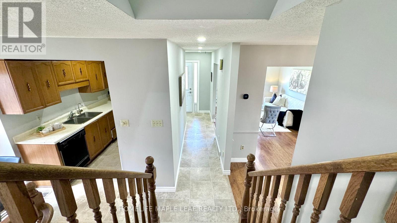42 Newbury Drive, Kitchener, Ontario  N2N 2X6 - Photo 32 - X12453973