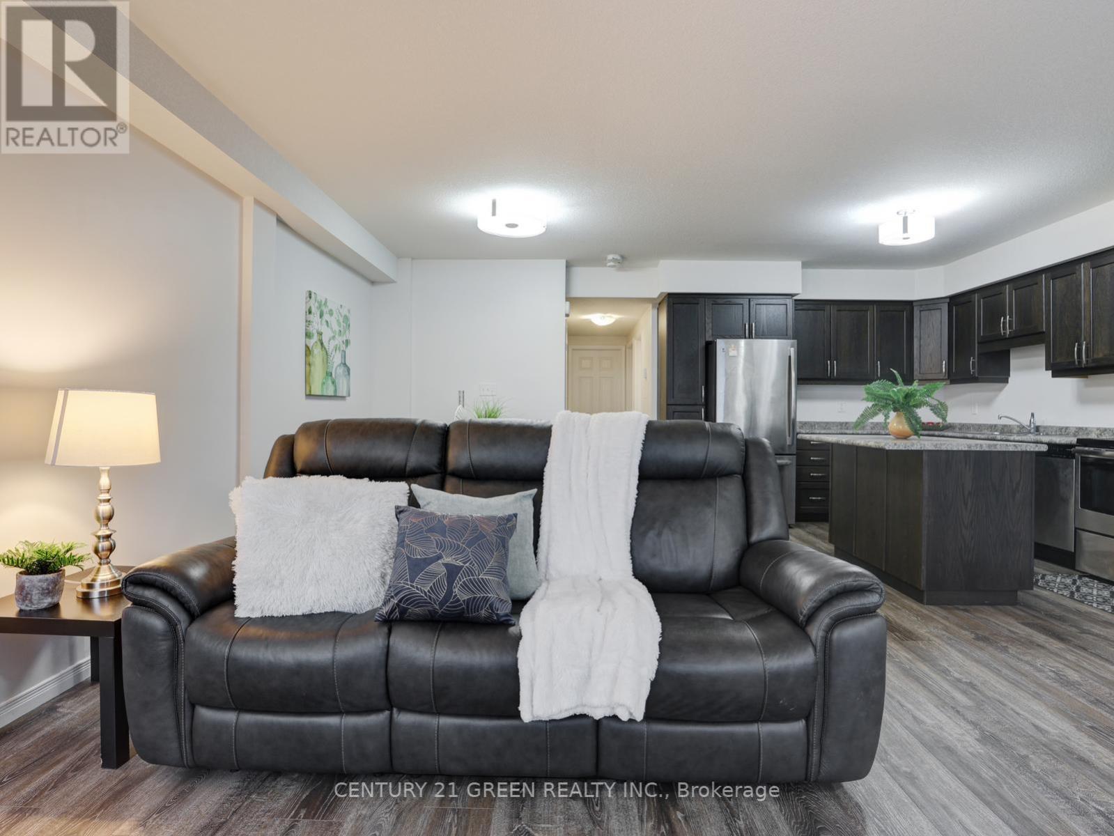 23g - 1989 Ottawa Street S, Kitchener, Ontario  N2E 0G7 - Photo 2 - X12454001