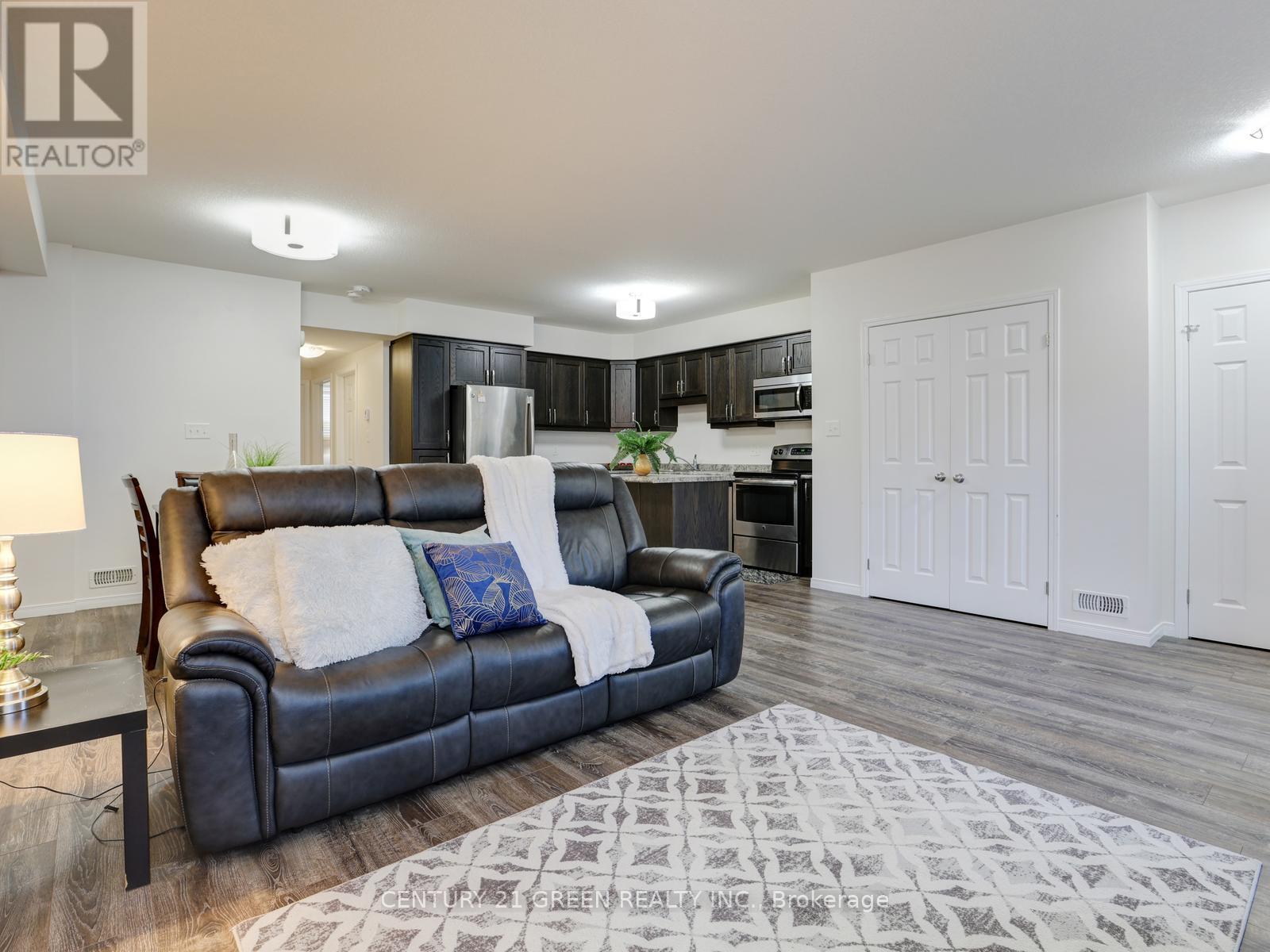23g - 1989 Ottawa Street S, Kitchener, Ontario  N2E 0G7 - Photo 3 - X12454001