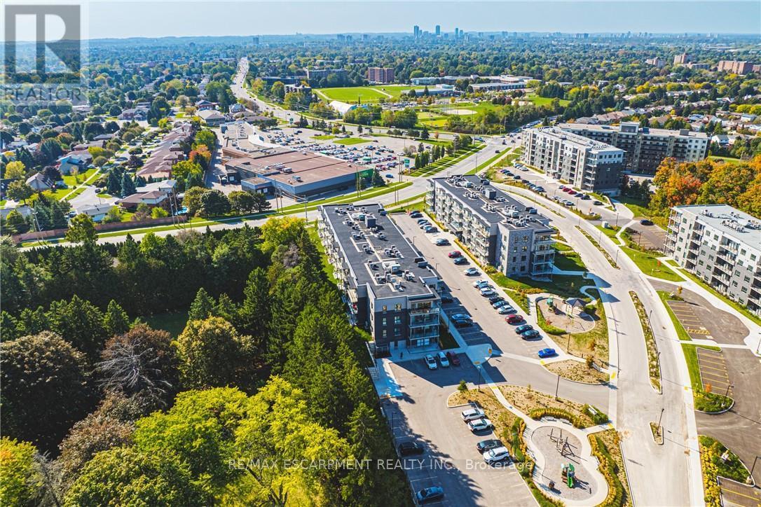 310 - 1201 Lackner Place, Kitchener, Ontario  N2A 0L4 - Photo 31 - X12454021