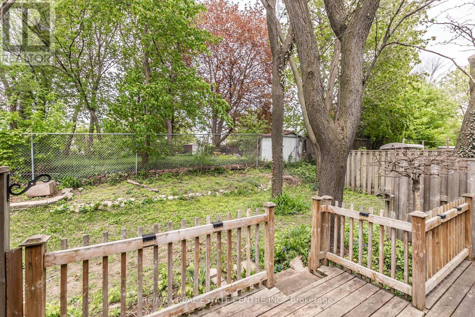 7 - 121 Morgan Avenue, Kitchener, Ontario  N2A 2M4 - Photo 21 - X12454030
