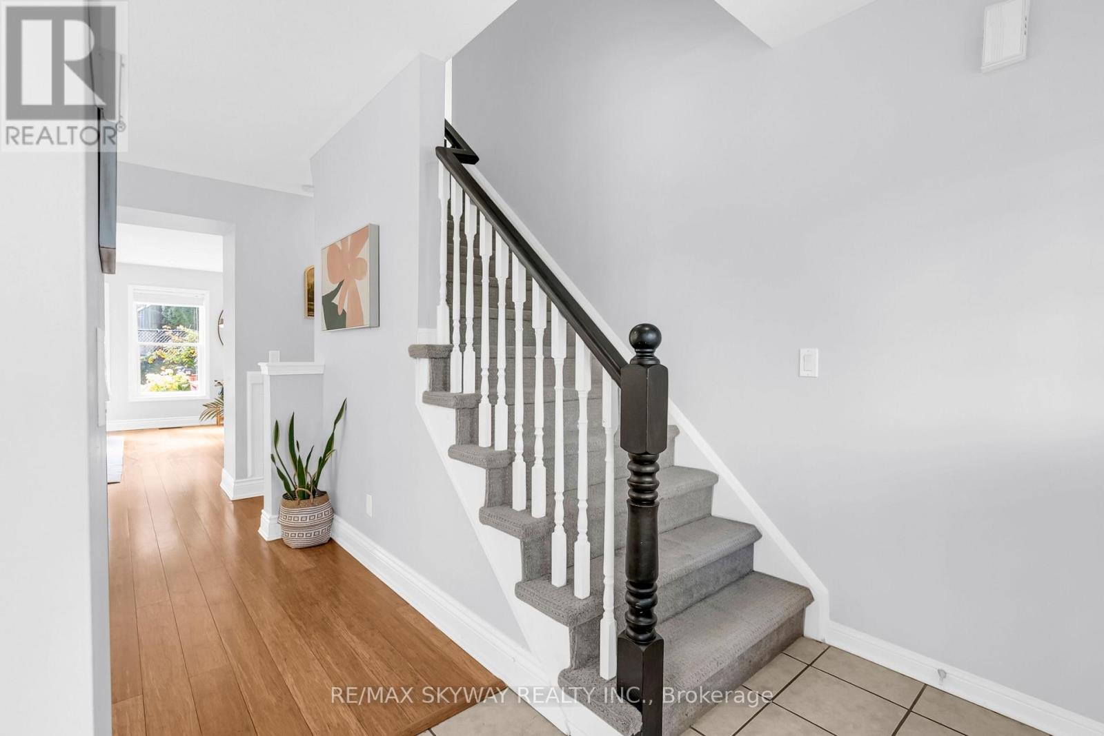 19 Coulthard Boulevard, Cambridge, Ontario  N1T 2E7 - Photo 14 - X12454046