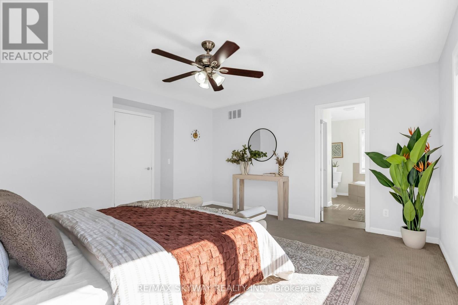 19 Coulthard Boulevard, Cambridge, Ontario  N1T 2E7 - Photo 17 - X12454046