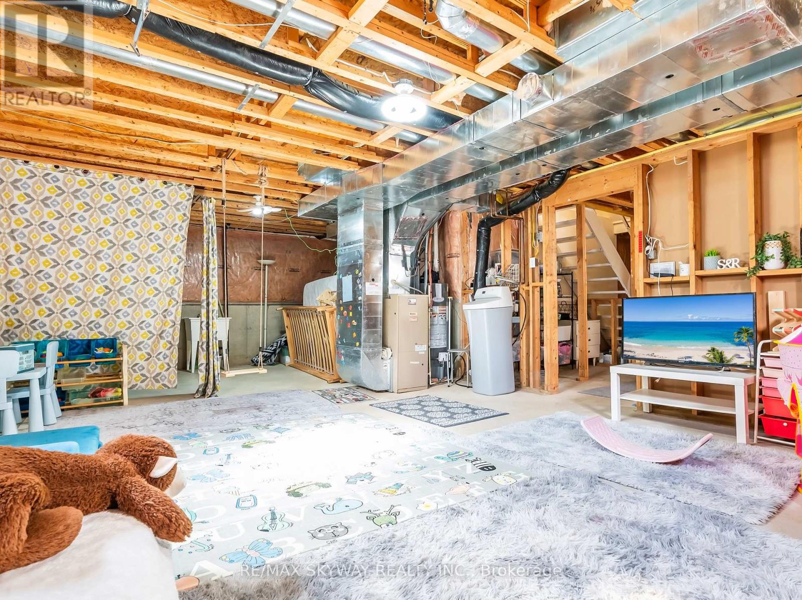 19 Coulthard Boulevard, Cambridge, Ontario  N1T 2E7 - Photo 31 - X12454046