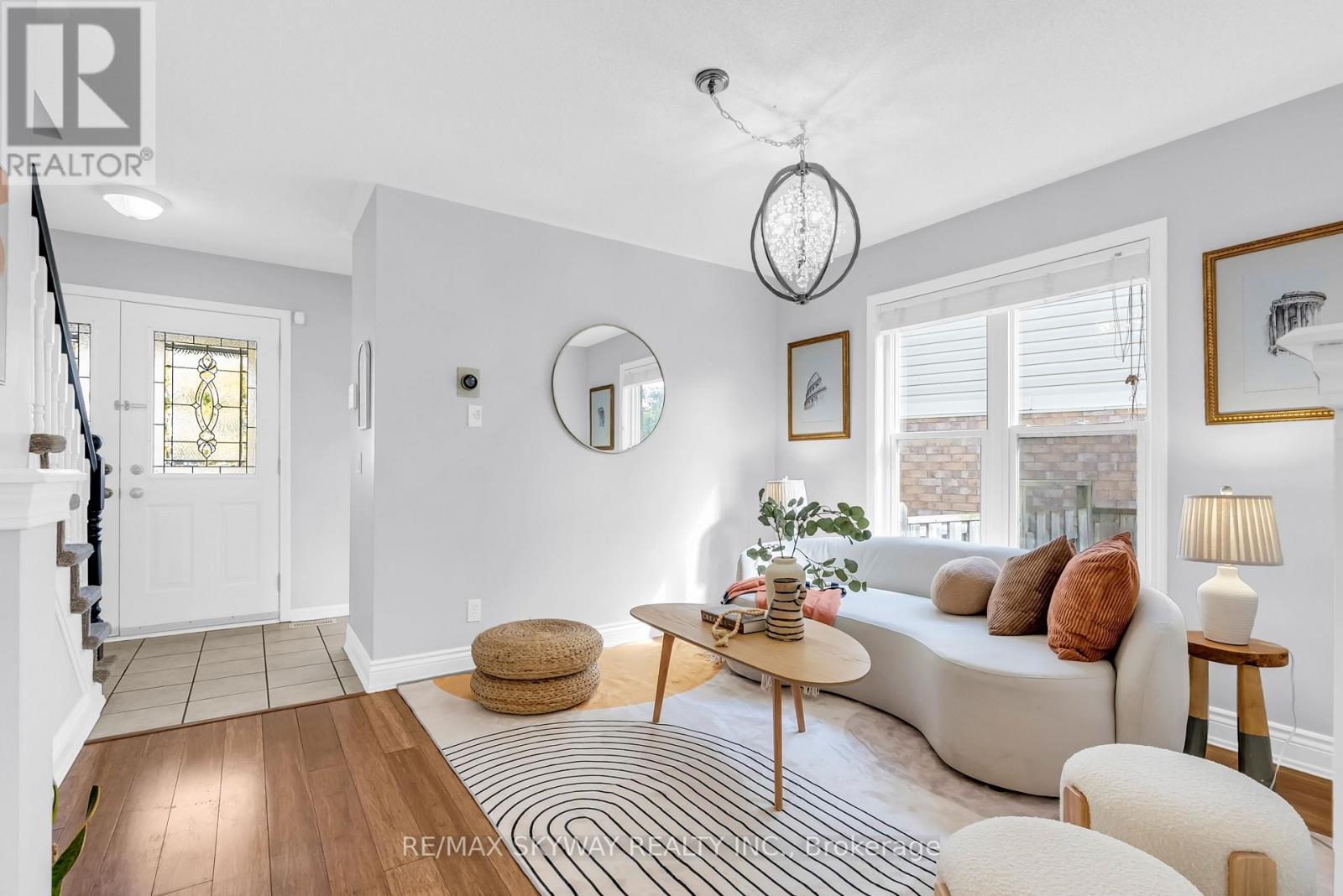 19 Coulthard Boulevard, Cambridge, Ontario  N1T 2E7 - Photo 5 - X12454046