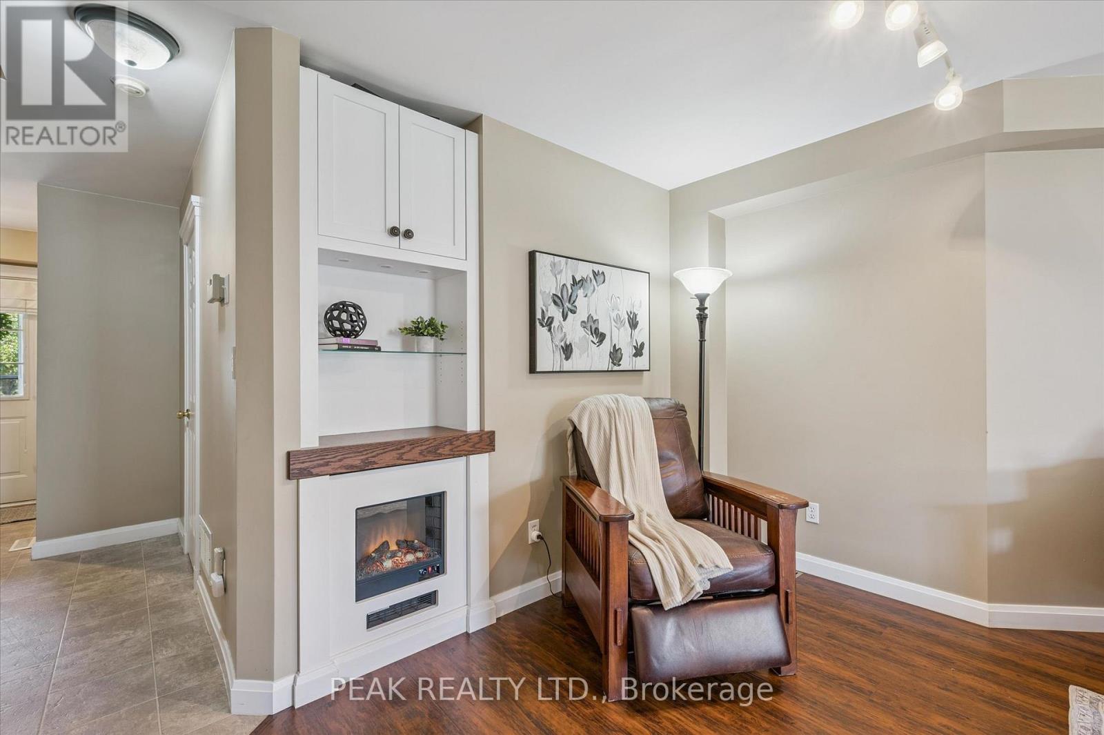 13 Harness Lane, Woolwich, Ontario  N3B 3K5 - Photo 13 - X12454065