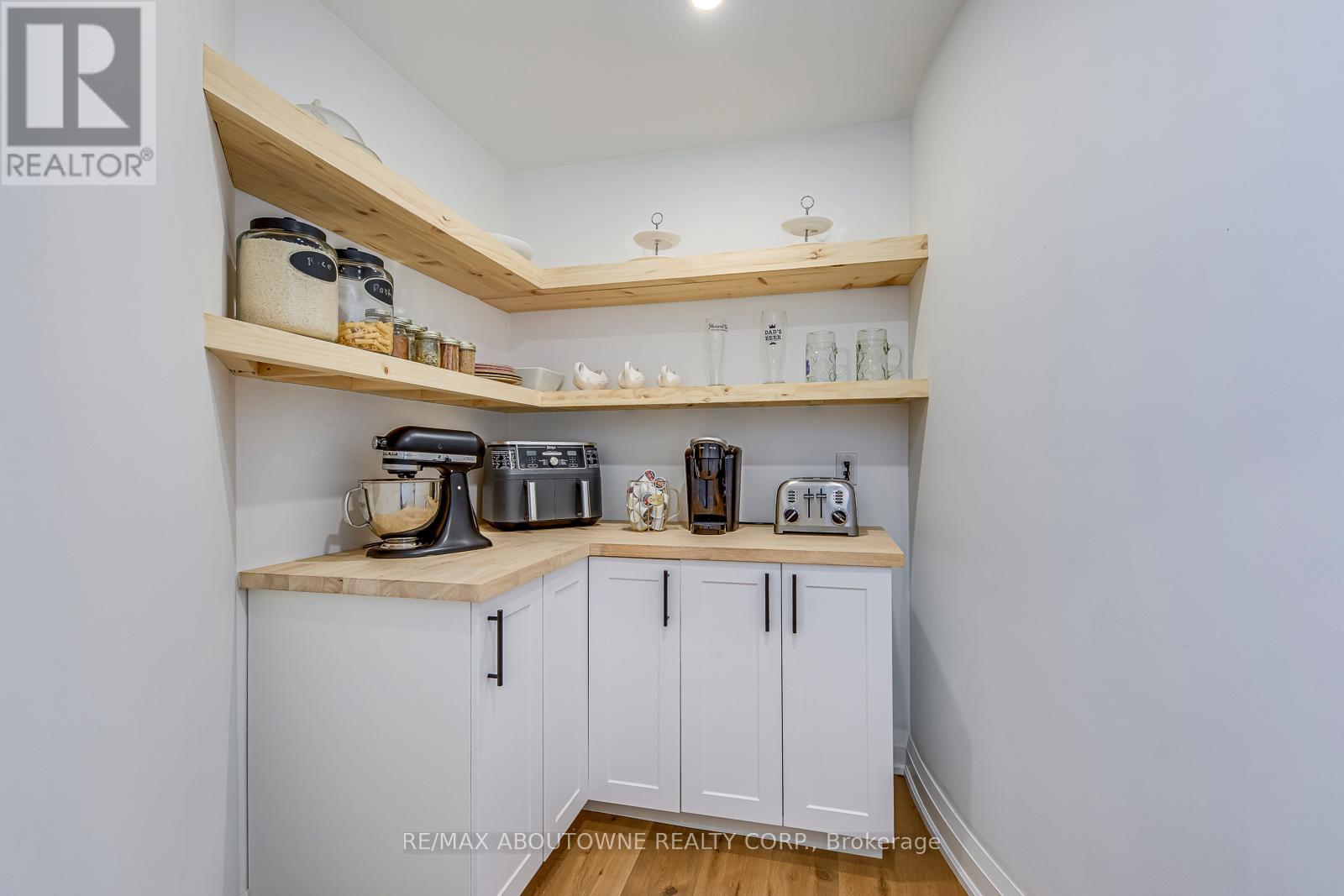 54 Deerview Avenue, Hamilton, Ontario  L9G 4R8 - Photo 26 - X12454076