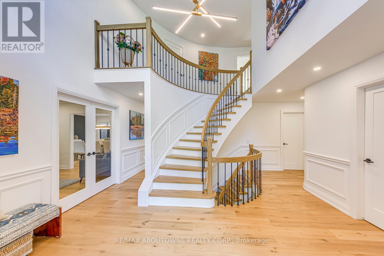 54 Deerview Avenue, Hamilton, Ontario  L9G 4R8 - Photo 29 - X12454076