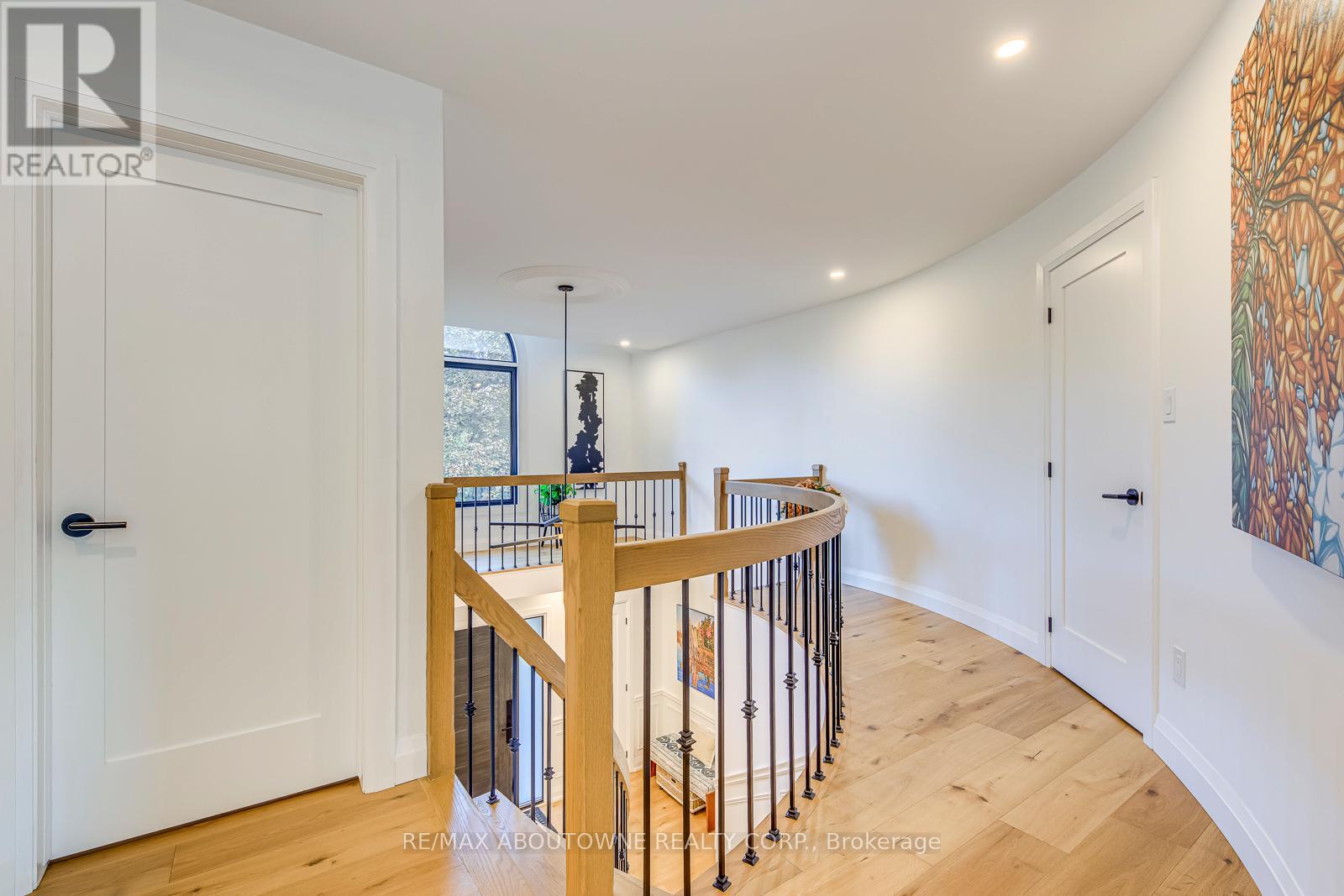 54 Deerview Avenue, Hamilton, Ontario  L9G 4R8 - Photo 30 - X12454076