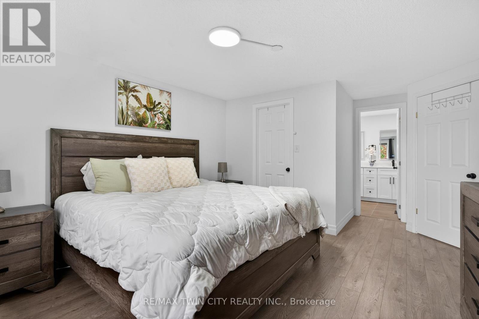 19 Marl Meadow Drive, Kitchener, Ontario  N2R 1L1 - Photo 22 - X12454081