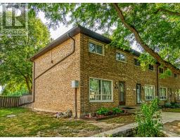 18 RIVERDALE DRIVE, Hamilton, Ontario