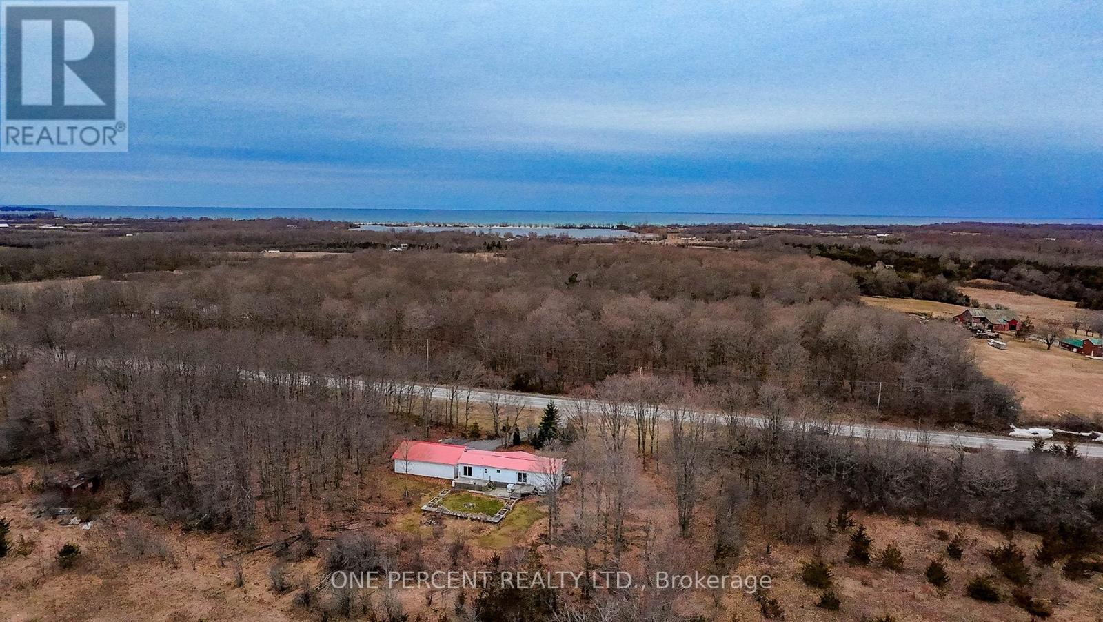 19656 Loyalist Parkway, Prince Edward County, Ontario  K0K 1T0 - Photo 35 - X12454098