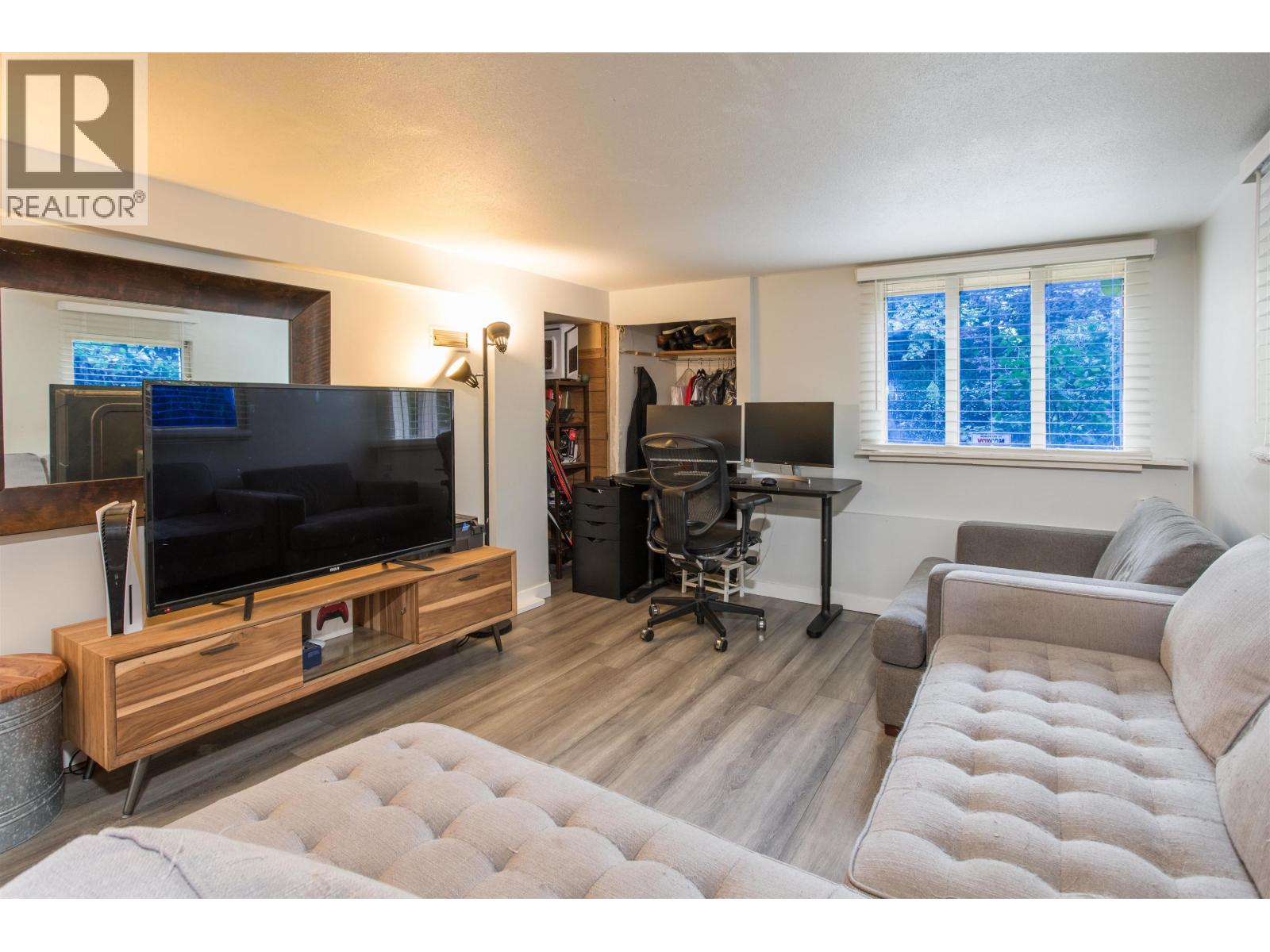3566 W 11th Avenue, Vancouver, British Columbia  V6R 2K2 - Photo 23 - R3057050
