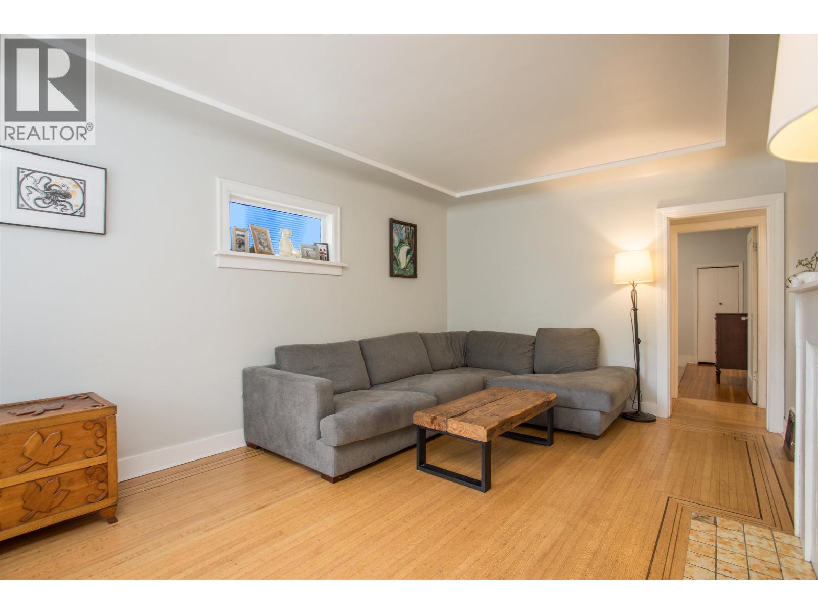 3566 W 11th Avenue, Vancouver, British Columbia  V6R 2K2 - Photo 3 - R3057050