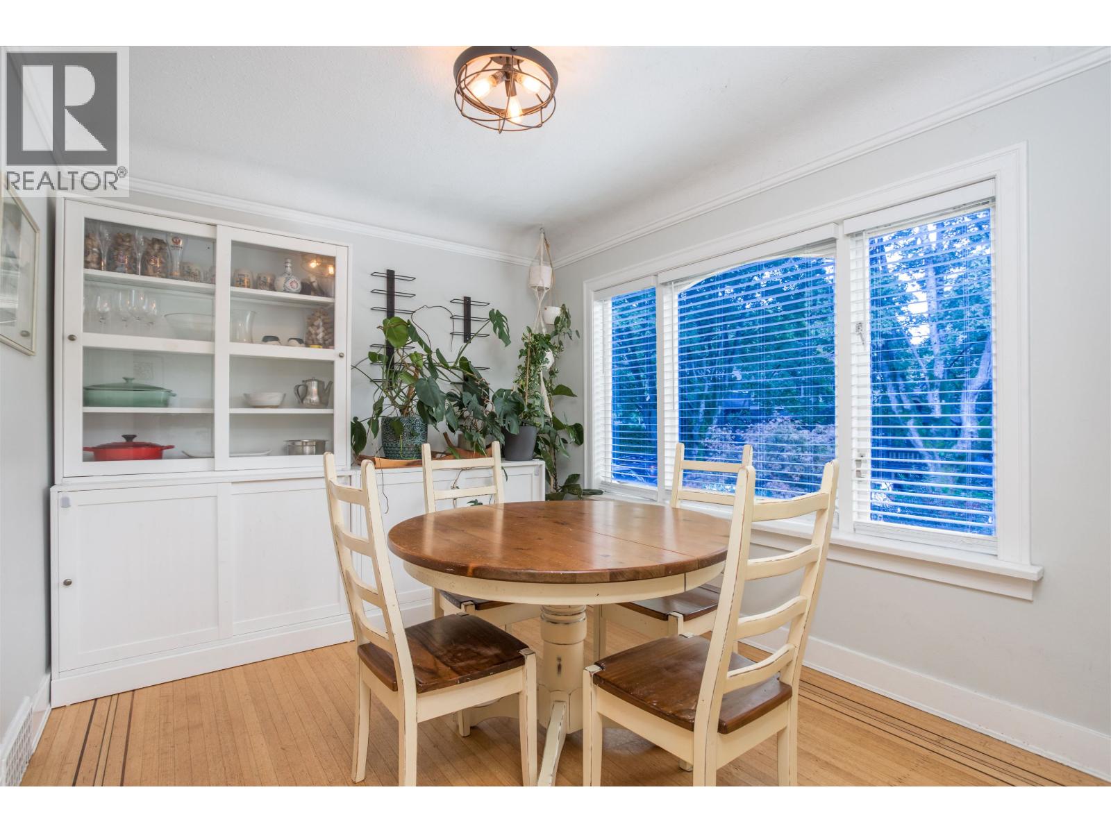 3566 W 11th Avenue, Vancouver, British Columbia  V6R 2K2 - Photo 5 - R3057050