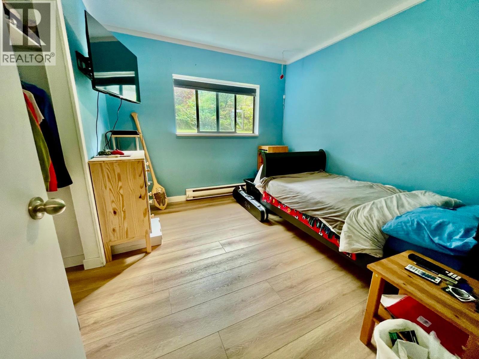 5751 Tillicum Bay Road, Sechelt, British Columbia  V7Z 0C7 - Photo 15 - R3057051