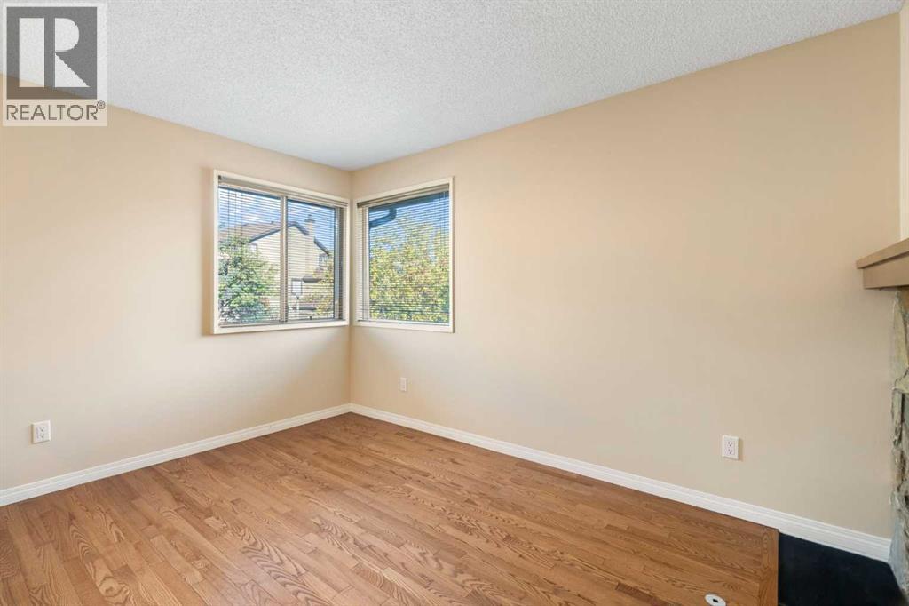 88 Glamis Gardens Sw, Calgary, Alberta  T2E 6S4 - Photo 16 - A2260694