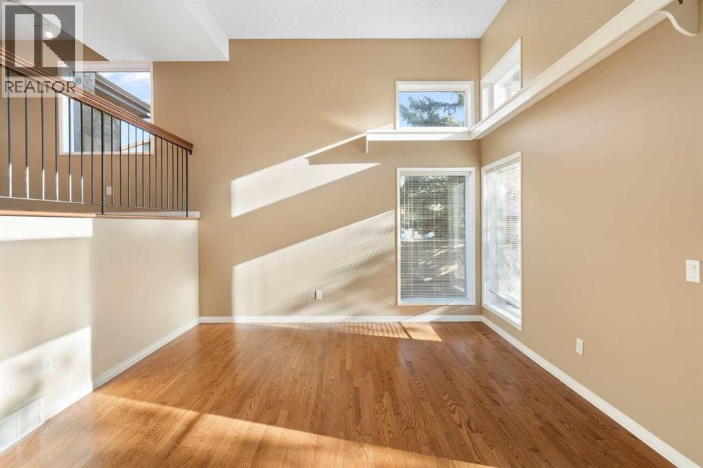 88 Glamis Gardens Sw, Calgary, Alberta  T2E 6S4 - Photo 5 - A2260694