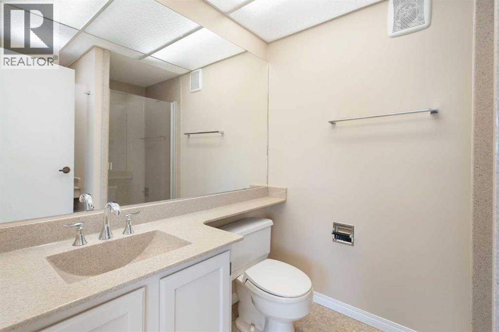 88 Glamis Gardens Sw, Calgary, Alberta  T2E 6S4 - Photo 24 - A2260694