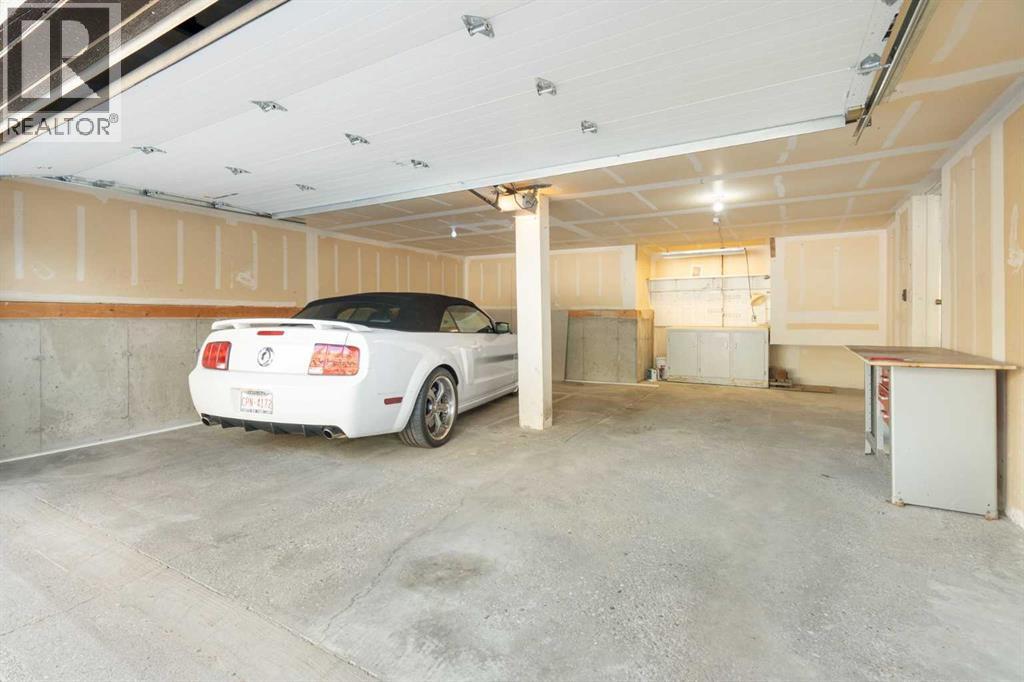 88 Glamis Gardens Sw, Calgary, Alberta  T2E 6S4 - Photo 40 - A2260694
