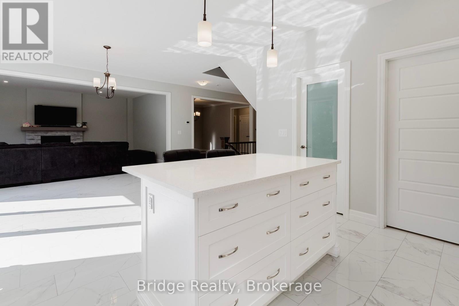 133 Birdie Court E, Woodstock, Ontario  N4T 0N3 - Photo 15 - X12453623
