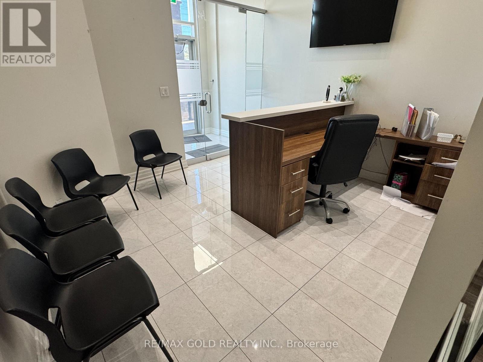 3a - 1200 Derry Road E, Mississauga, Ontario  L5T 0B3 - Photo 21 - W12451379