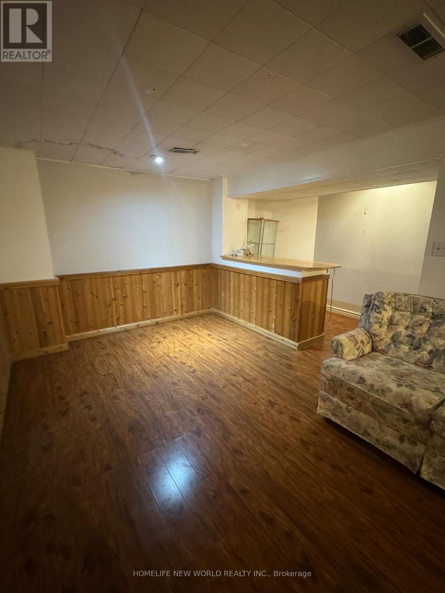 61 Hartrick Place, Whitby, Ontario  L1R 2C2 - Photo 17 - E12446396