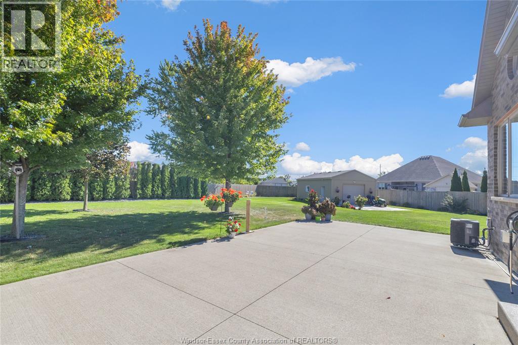 2 Malibu Drive, Leamington, Ontario  N8H 5G4 - Photo 35 - 25025770