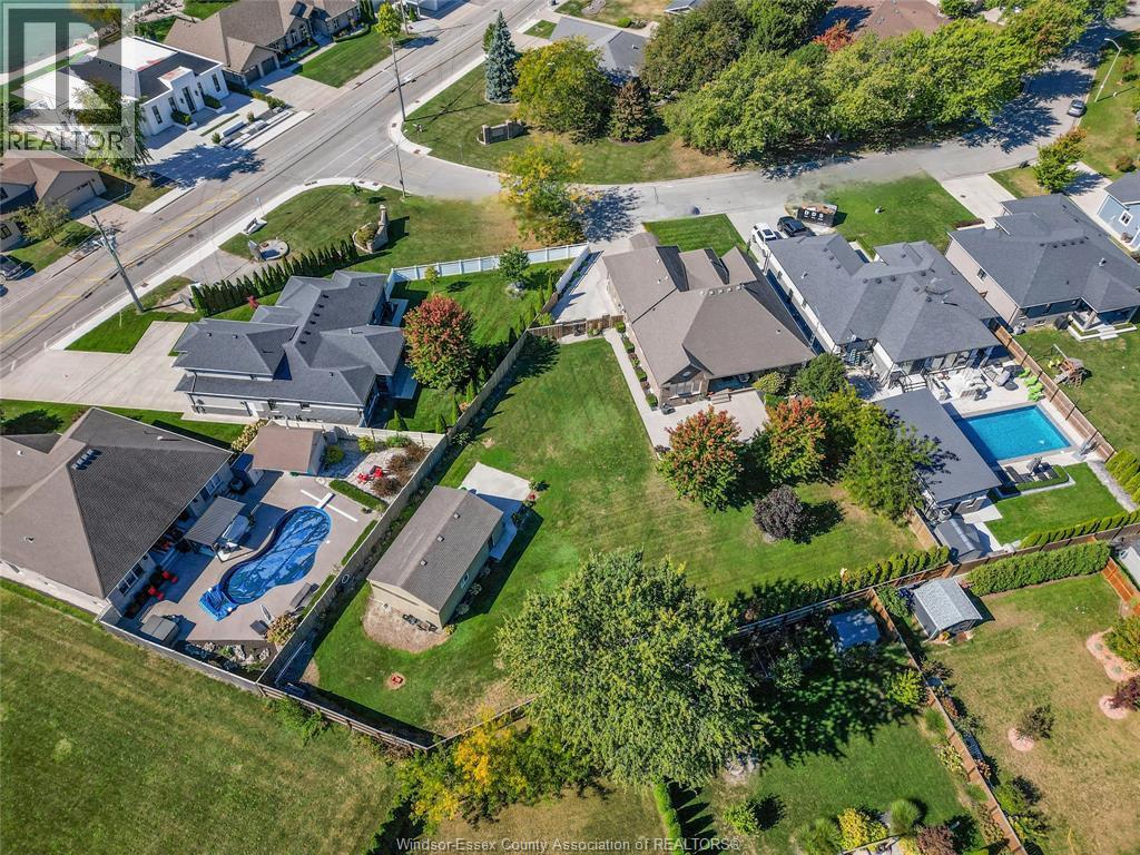 2 Malibu Drive, Leamington, Ontario  N8H 5G4 - Photo 43 - 25025770