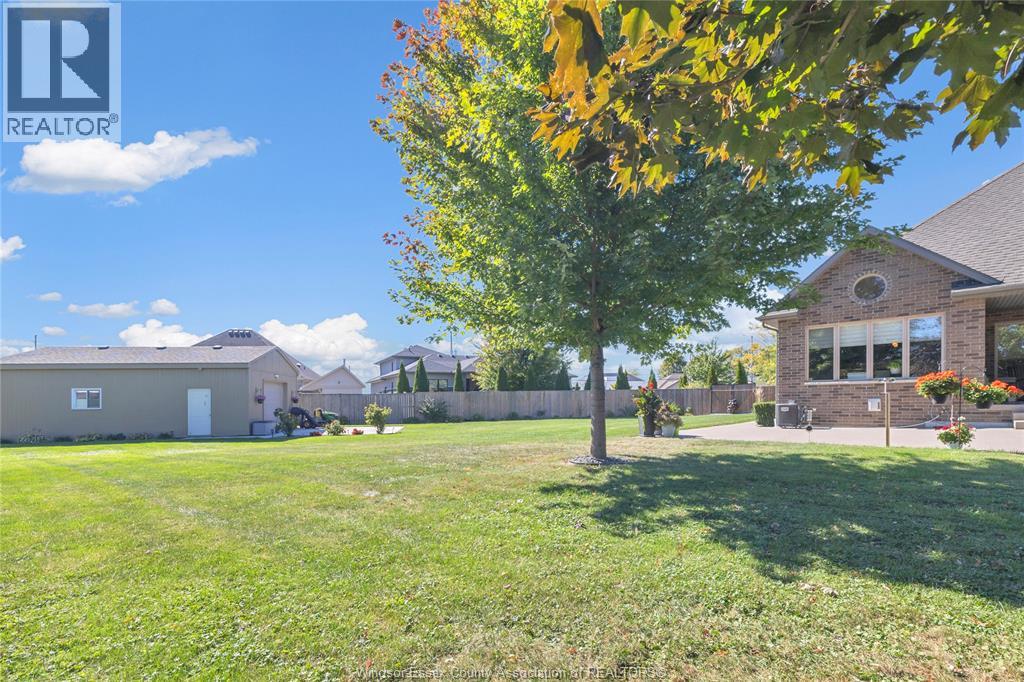 2 Malibu Drive, Leamington, Ontario  N8H 5G4 - Photo 38 - 25025770