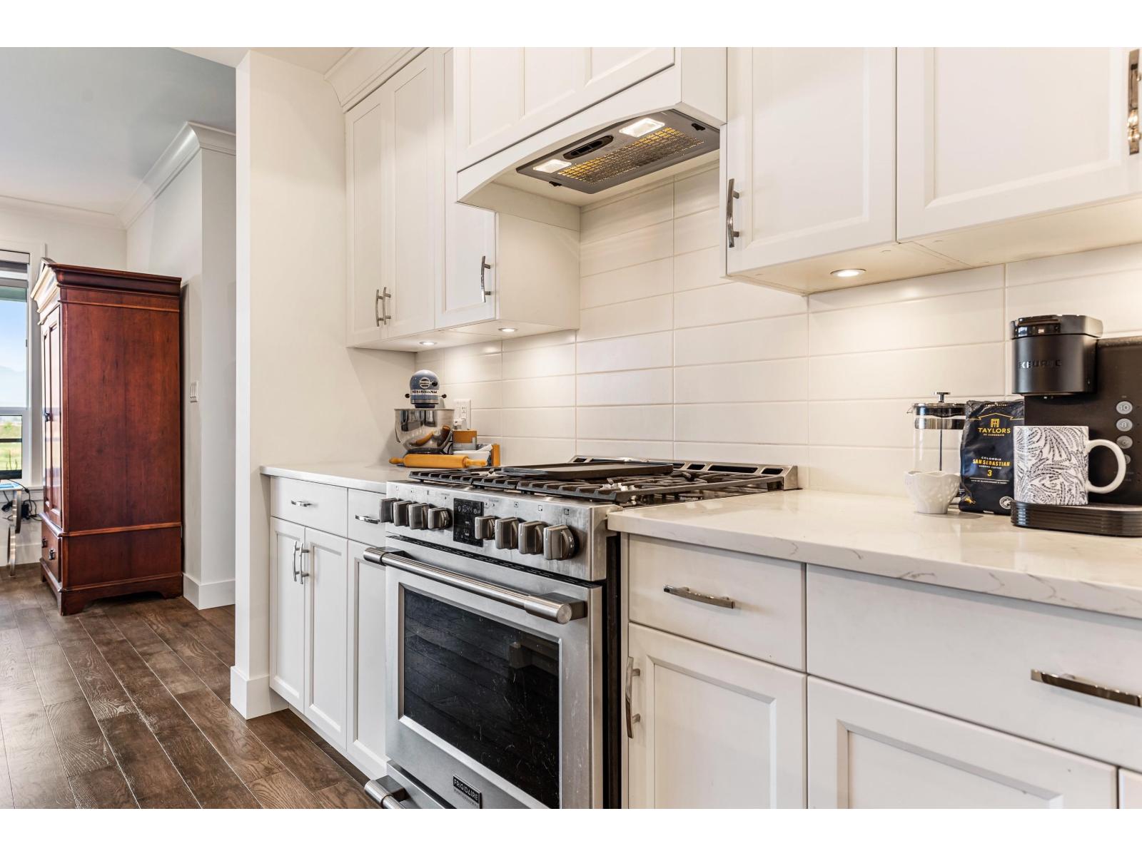 Property at 71 50778 LEDGESTONE PLACE image 5