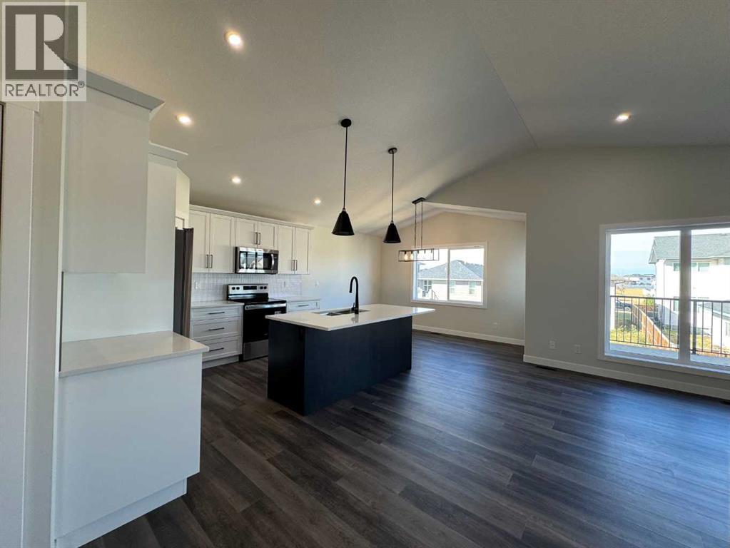 21 Vermont Close, Blackfalds, Alberta  T4M 0L7 - Photo 7 - A2262993