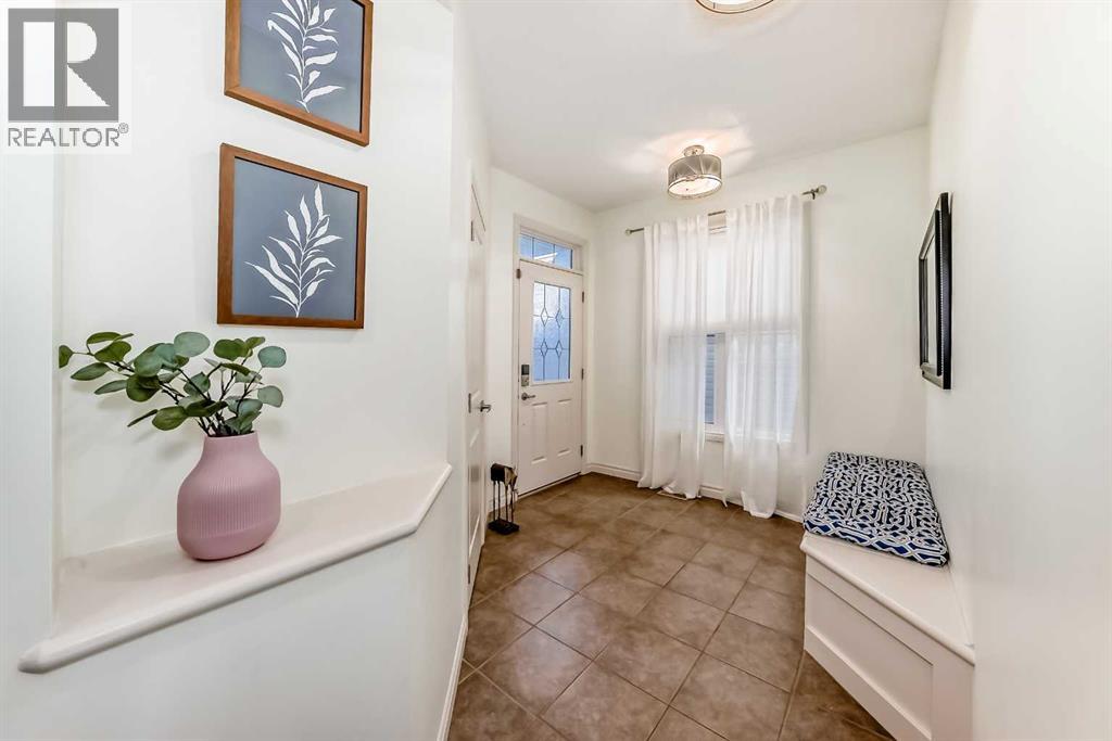 60 Sage Berry Road Nw, Calgary, Alberta  T3R 0K8 - Photo 3 - A2257997