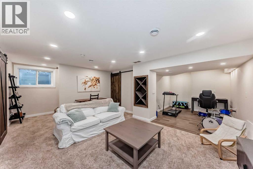 60 Sage Berry Road Nw, Calgary, Alberta  T3R 0K8 - Photo 36 - A2257997
