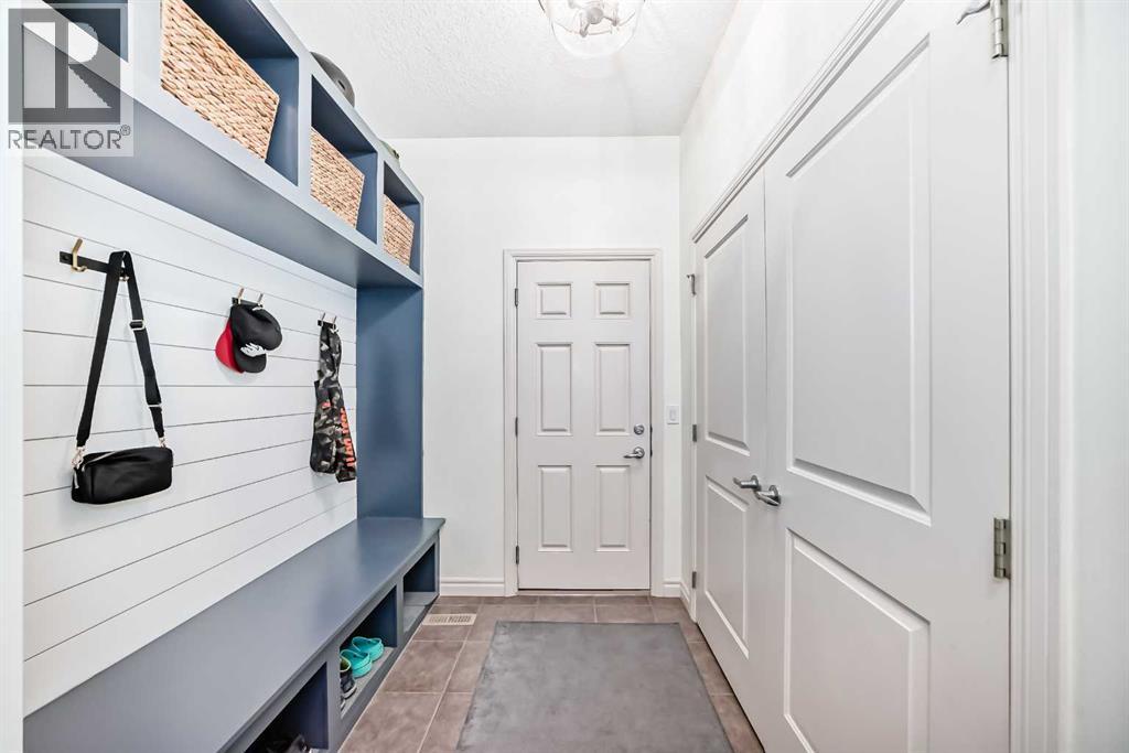60 Sage Berry Road Nw, Calgary, Alberta  T3R 0K8 - Photo 17 - A2257997
