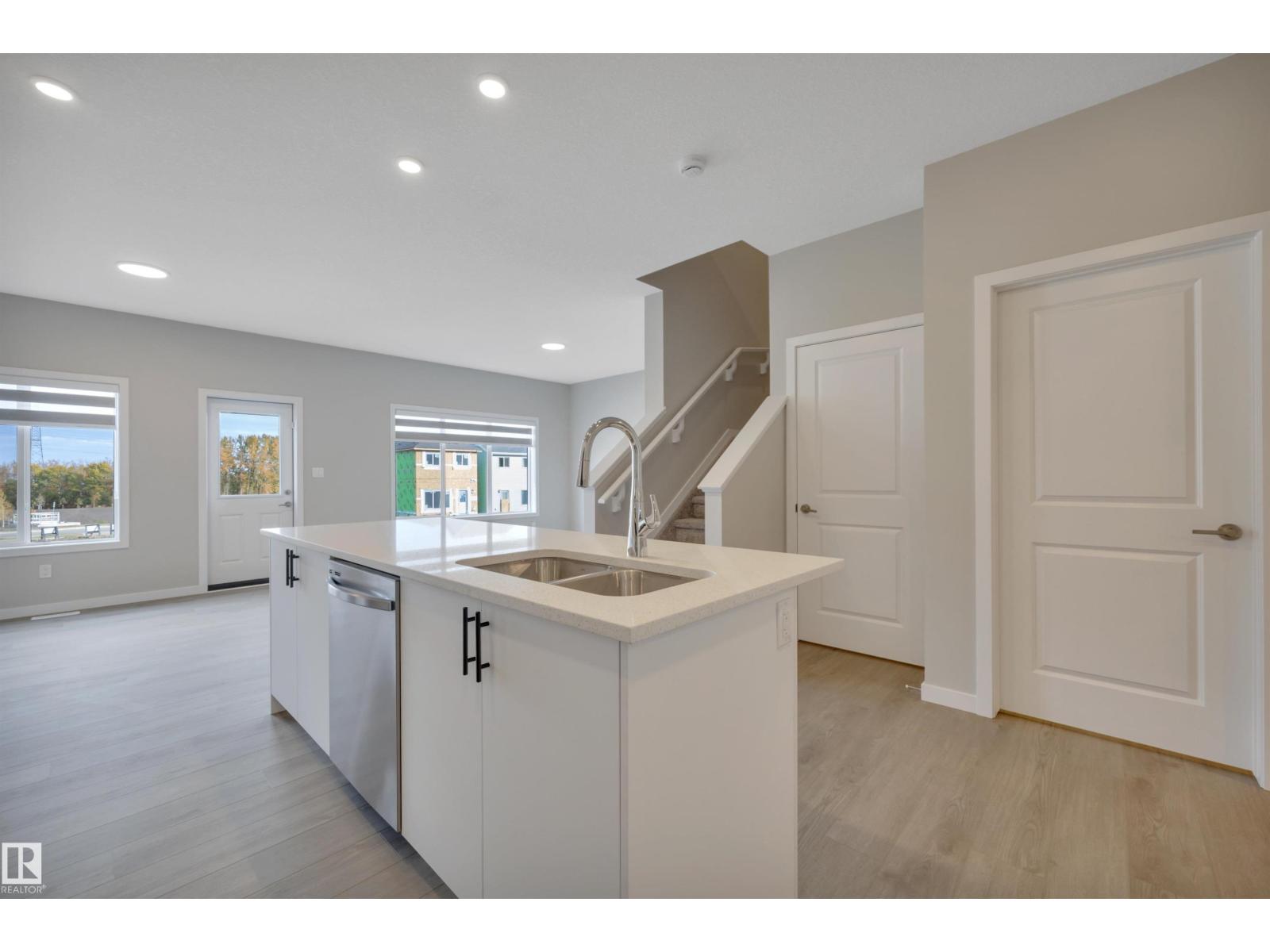 2268 4th Av Sw Sw, Edmonton, Alberta  T0T 0T0 - Photo 17 - E4452300